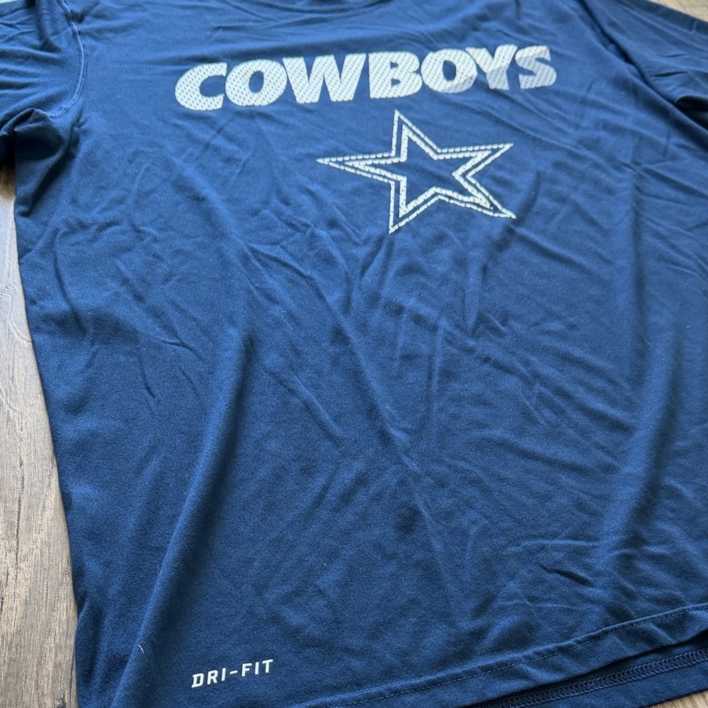 2 Men’s Dallas Cowboy Dri-fit Shirts - Picture 4 of 11